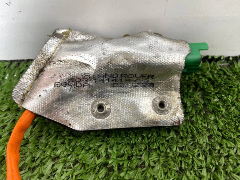 LR125607 Temperature sensor for used gases Range Rover Sport L461 (2023-) Used cost  € in stock 2 pcs.