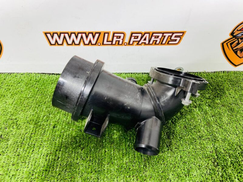 LR127970 Air duct 3.0TD Range Rover Sport L494 (2014-2022) Used cost 120 € in stock 1 pcs.