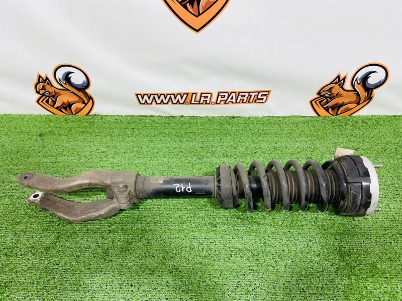 LR146325KIT Front right shock absorber with bracket for Range Rover Velar L560 (2018-) Used cost  € in stock 2 pcs.