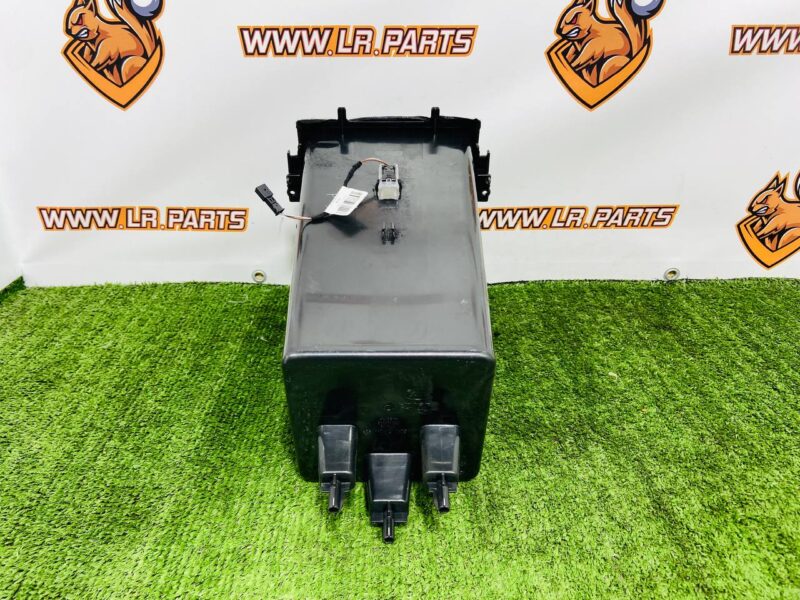 LR152606 Cargo compartment Range Rover Sport L461 (2023-) Used cost  € in stock 2 pcs.