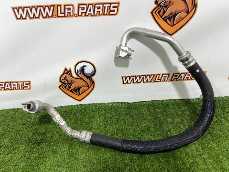 LR153386 Range Rover Sport L461 (2023-) used air conditioner compressor pipe. cost  € in stock 1 pcs.
