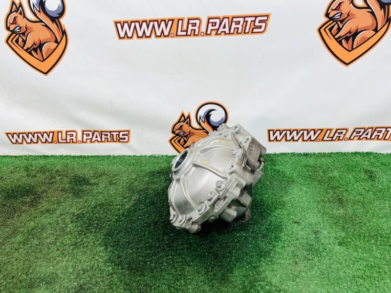 LR153494 Front Reducer 3.0 Range Rover Sport L461 (2023-) Used cost  € in stock 1 pcs.
