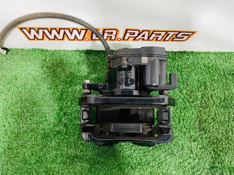 LR156852 Rear left support Range Rover Sport L461 (2023-) Used cost 600 € in stock 2 pcs.