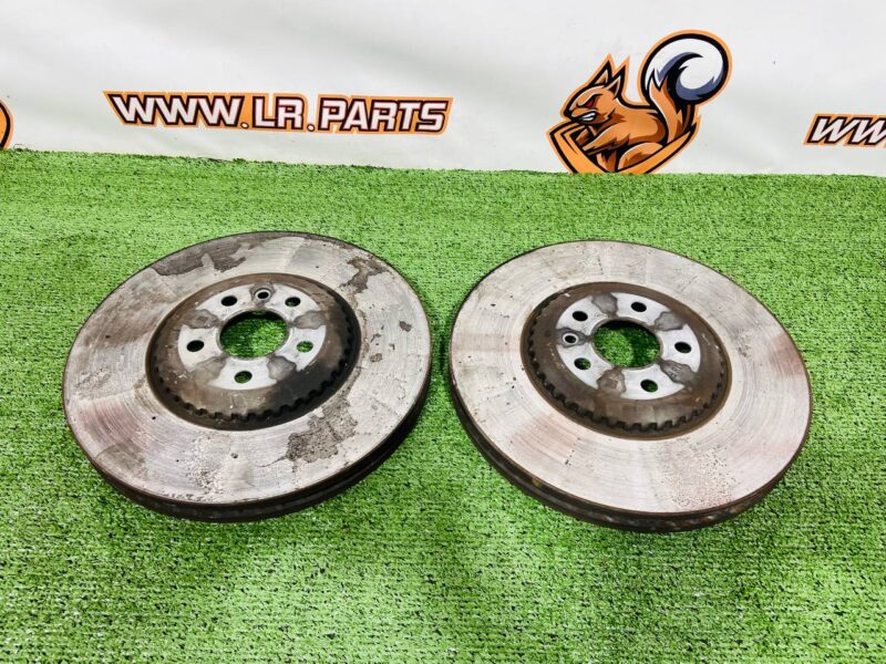 LR161916 Front brake disc Range Rover Velar L560 (2018-) used cost 130 € in stock 4 pcs.