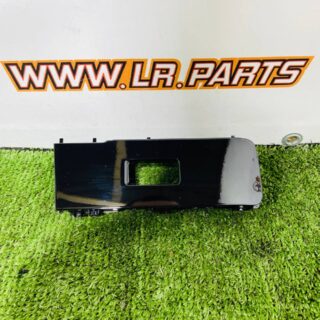 LR169535 Rear left door switch frame for Range Rover Sport L461 (2023-) Used cost  € in stock 1 pcs.