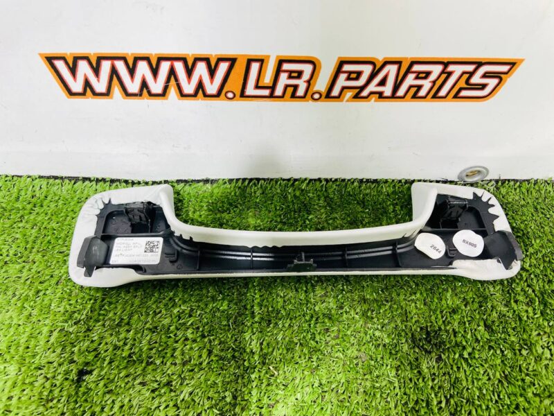 LR169654 Refurbished Range Rover Sport L461 (2023-) Instrument Panel Trim cost  € in stock 1 pcs.