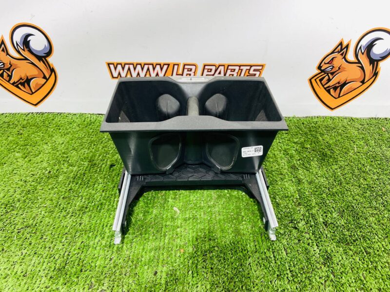 LR178174 Glass holder Range Rover Sport L461 (2023-) Used cost  € in stock 2 pcs.