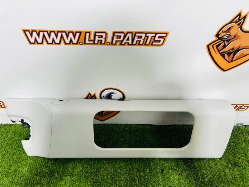 LR179343 Instrument Panel Molding Middle Range Rover Sport L461 (2023-) Used cost  € in stock 1 pcs.