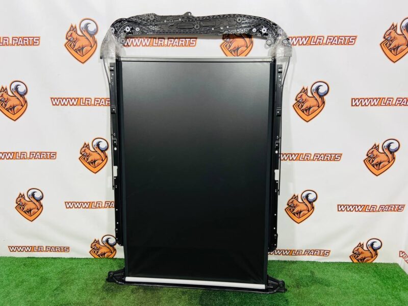 LR179426 Sunroof Curtain for Range Rover Sport L461 (2023-) Used cost 600 € in stock 1 pcs.