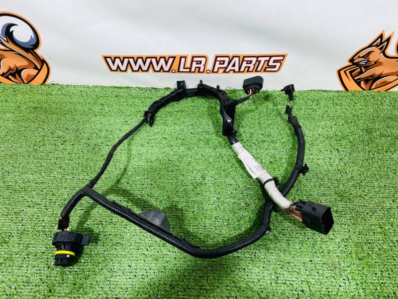 LR181961 Wiring Harness for Range Rover Velar L560 (2018-) Used Automatic Transmission cost  € in stock 1 pcs.
