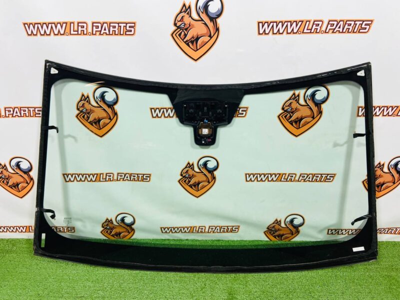 LR184657 Windshield Range Rover Evoque L538 (2012-2018) Used cost 300 € in stock 1 pcs.