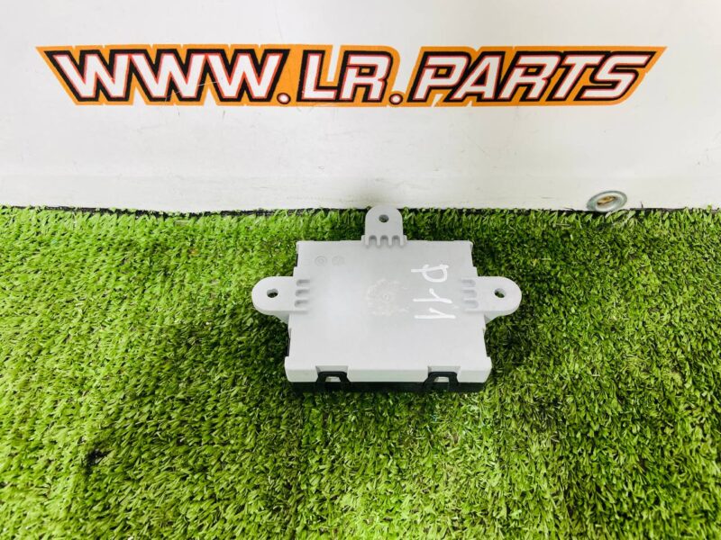 T4A14036 Rear passenger door comfort unit Jaguar F-Pace X761 (2017-) USED cost 75 € in stock 1 pcs.