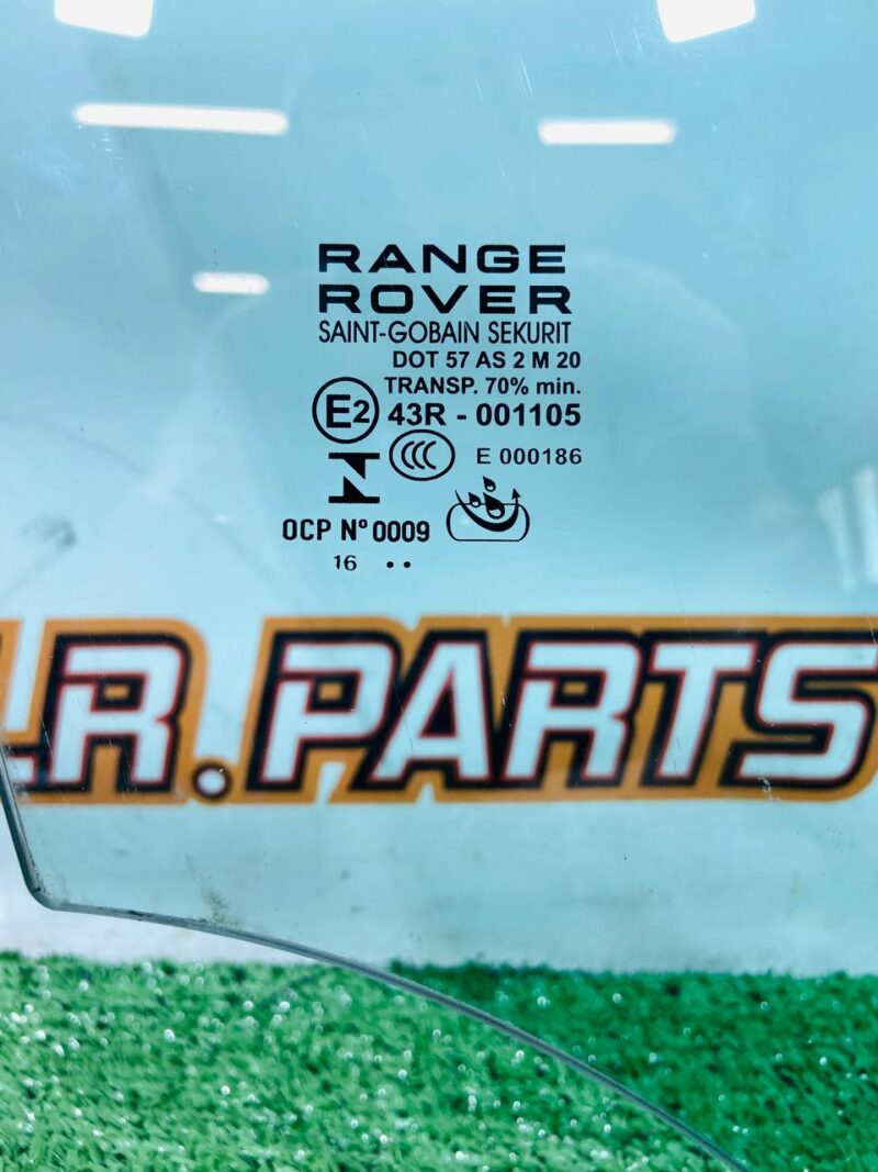 532123518 Front right door glass for Range Rover Evoque L538 (2012-2018) used cost 65 € in stock 1 pcs.