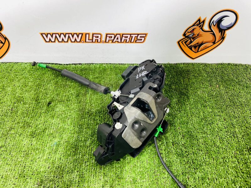 LR013892 Rear left door lock Range Rover Evoque L538 2011-2018 Used cost 69 € in stock 1 pcs.