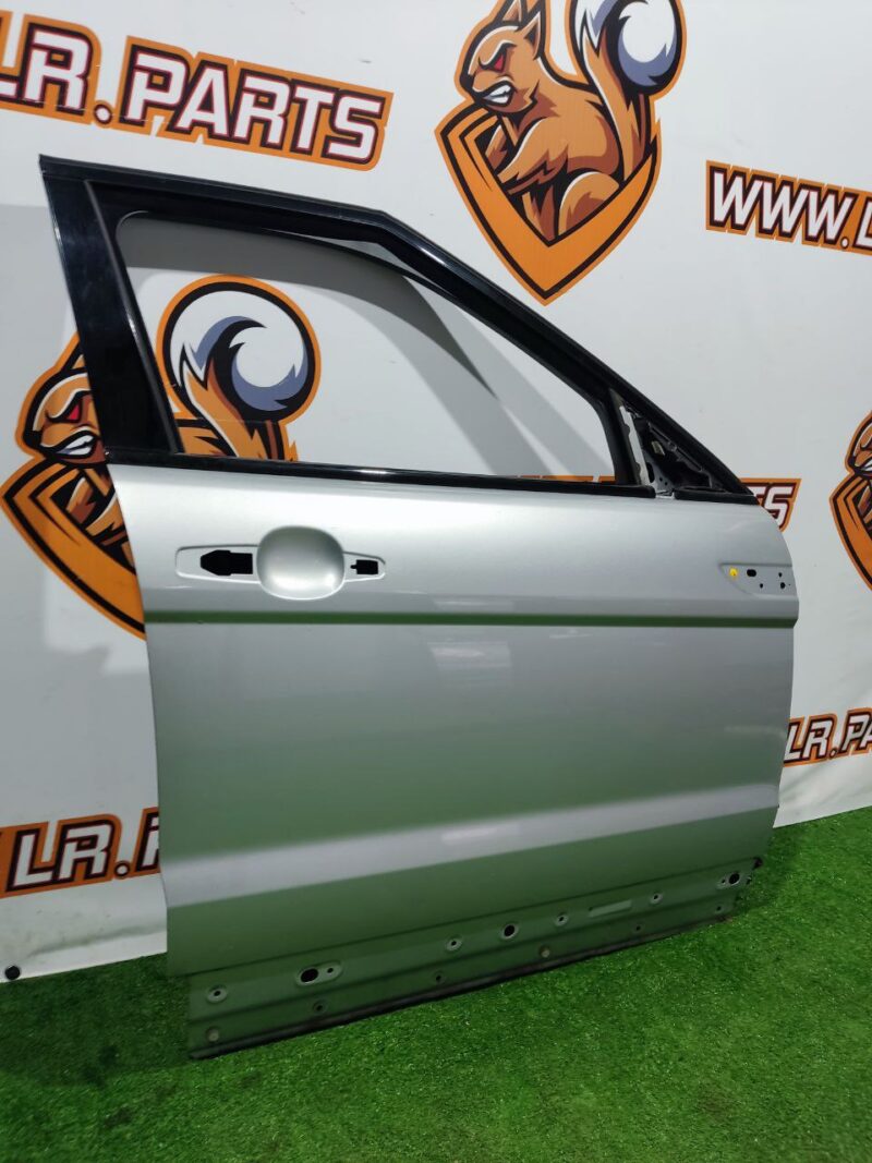 LR028552 Front right door for Range Rover Evoque L538 (2012-2018) Used cost 500 € in stock 1 pcs.