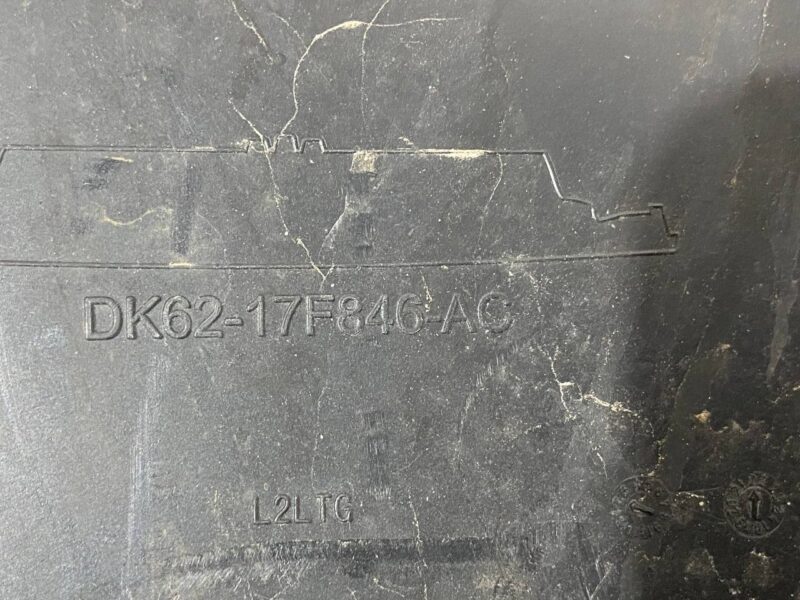 LR045191 Towing hook cover RANGE ROVER SPORT (L494) 2013- Used cost 80 € in stock 1 pcs.
