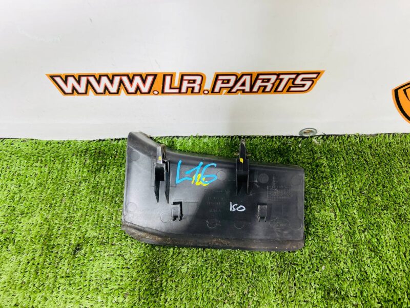 LR056800 Lamp access cover right Range Rover Sport L494 Used - Image 12