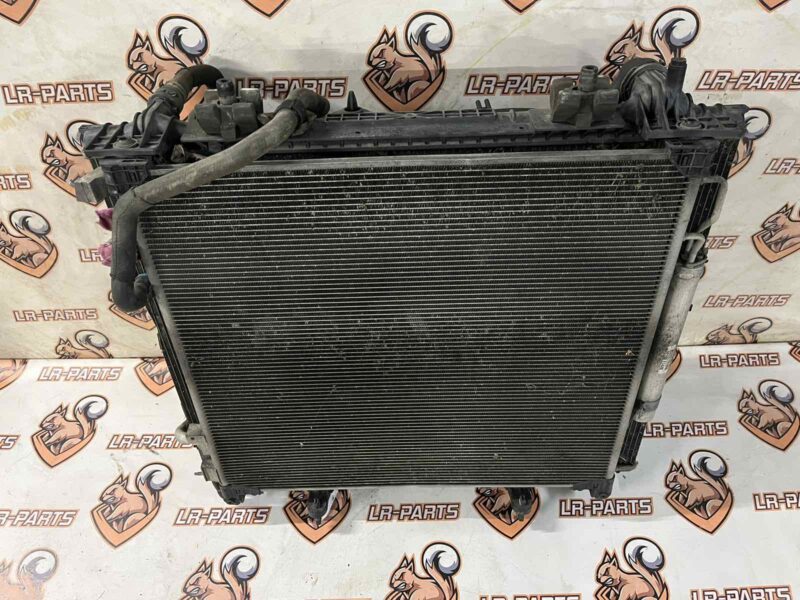 LR082549KIT Radiator 2.0IE cassette Land Rover Discovery 5 L462 (2017-) used cost 1 000 € in stock 1 pcs.