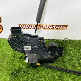 LR091356 Front Left Door Lock for Range Rover Evoque L538 (2012-2018) Used cost  € in stock 1 pcs.