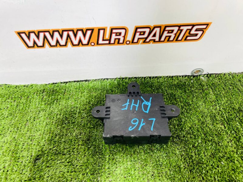 LR117887 Front Driver's Door Comfort Unit Range Rover Sport L494 (2014-2022) Used cost 50 € in stock 1 pcs.