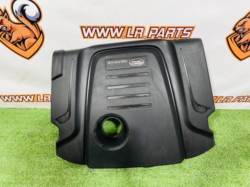 LR137025 Used LAND ROVER DISCOVERY 5 engine cover cost 145 € in stock 1 pcs.