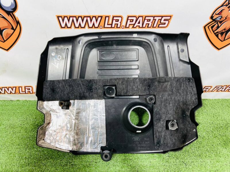 LR137025 Used LAND ROVER DISCOVERY 5 engine cover cost 145 € in stock 1 pcs.