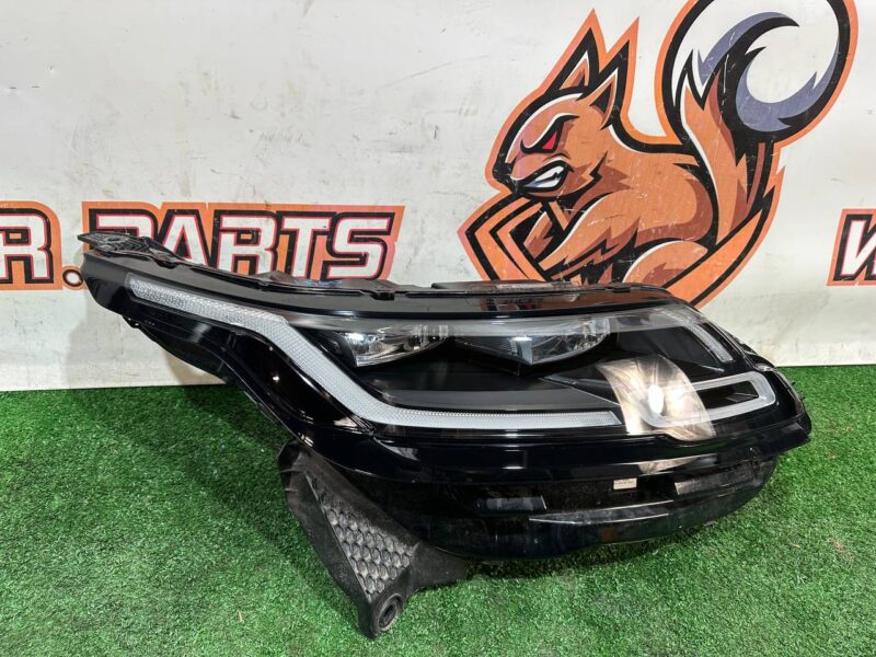 LR141253 Headlight right LED Matrix Range Rover Velar L560 (2018-) used cost 1 250 € in stock 1 pcs.