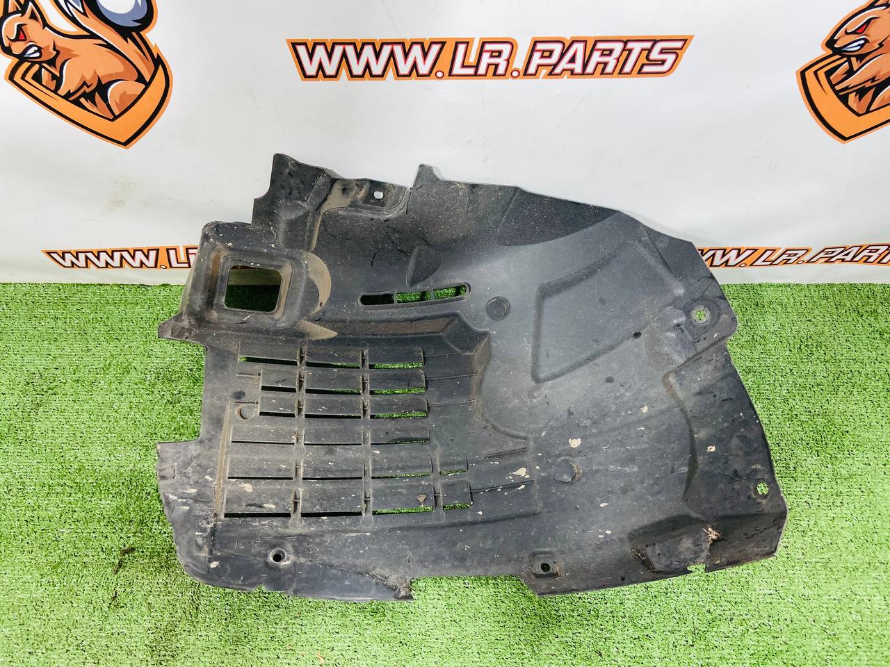 LR146222 Front right fender liner (front part) 2018 - Range Rover Sport L494 (2014-2022) Used - Image 30