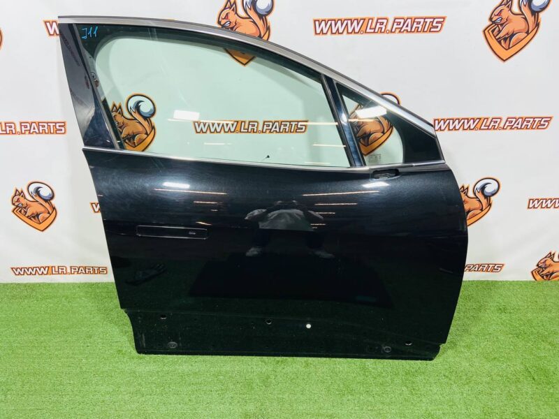 T4K1541KIT2 Front Right Door Assembly for Jaguar I-Pace X590 (2018-) Used cost  € in stock 2 pcs.