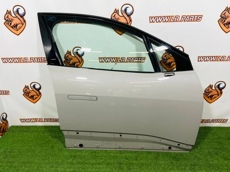 T4K1541KIT2 Front Right Door Assembly for Jaguar I-Pace X590 (2018-) Used cost  € in stock 2 pcs.