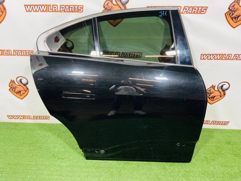 T4K1543KIT3 Rear right door assembly Jaguar I-Pace X590 (2018-) Used cost  € in stock 2 pcs.