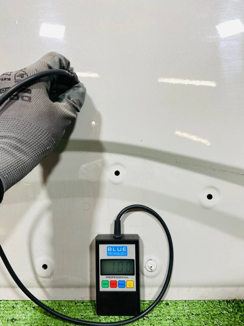 T4K1544KIT3 Rear Left Door Set for Jaguar I-Pace X590 (2018-) Used cost  € in stock 2 pcs.