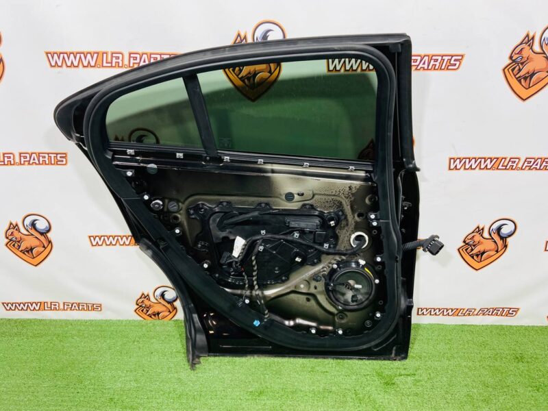 T4K1544KIT3 Rear Left Door Set for Jaguar I-Pace X590 (2018-) Used cost  € in stock 2 pcs.