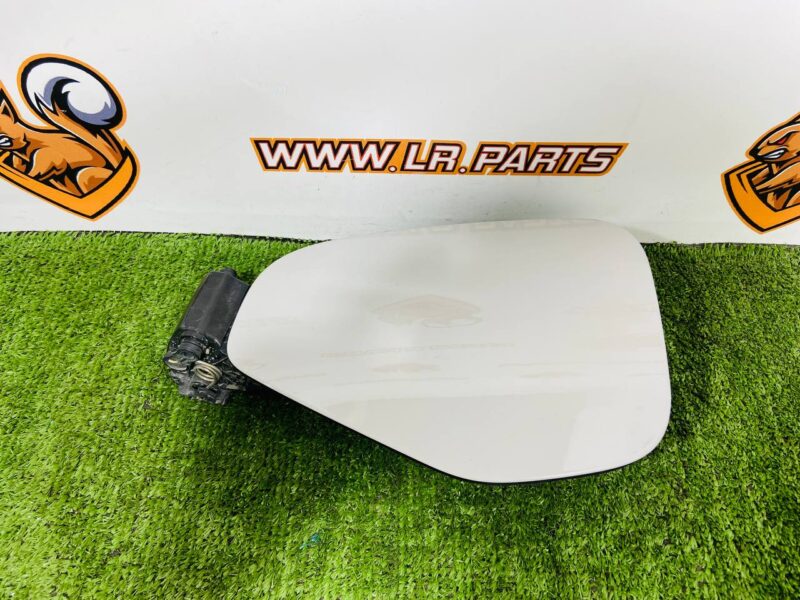 T4K4511 Charging port cover Jaguar I-Pace (2018-) used - Image 24