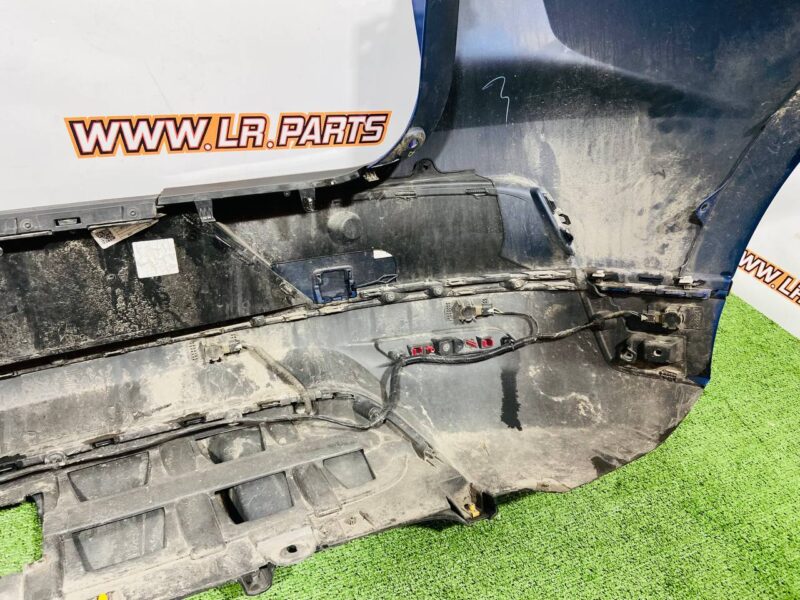 T4K5807LML Rear bumper for 6 sensors Jaguar I-Pace X590 (2018-) Used - Image 46