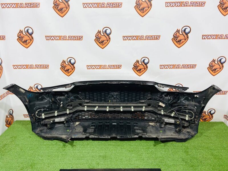 T4K5982LML Front bumper assembly 6 sensors Jaguar I-Pace X590 (2018-) Used - Image 61