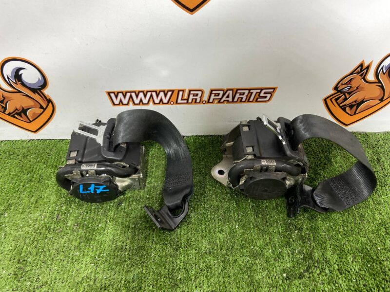 541123506PVJ Seat belt rear left/right Range Rover Velar L560 (2018-) used cost 100 € in stock 2 pcs.