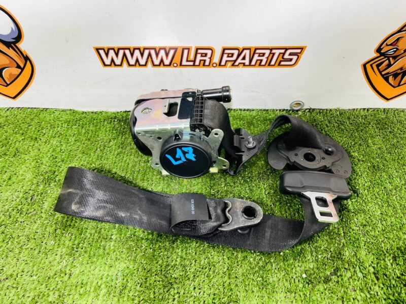 541123629PVJ Front left seat belt Range Rover Velar L560 (2018-) USED cost 150 € in stock 1 pcs.