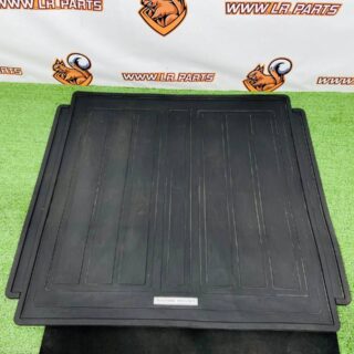 CK5M454A14AA Range Rover L405 (2013-2021) used luggage compartment mat cost  € in stock 1 pcs.