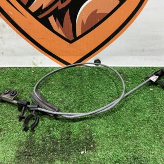 LR082657 Shift cable automatic transmission 2.0TD Land Rover Discovery 5 L462 (2017-) used cost 79,34 € in stock 1 pcs.