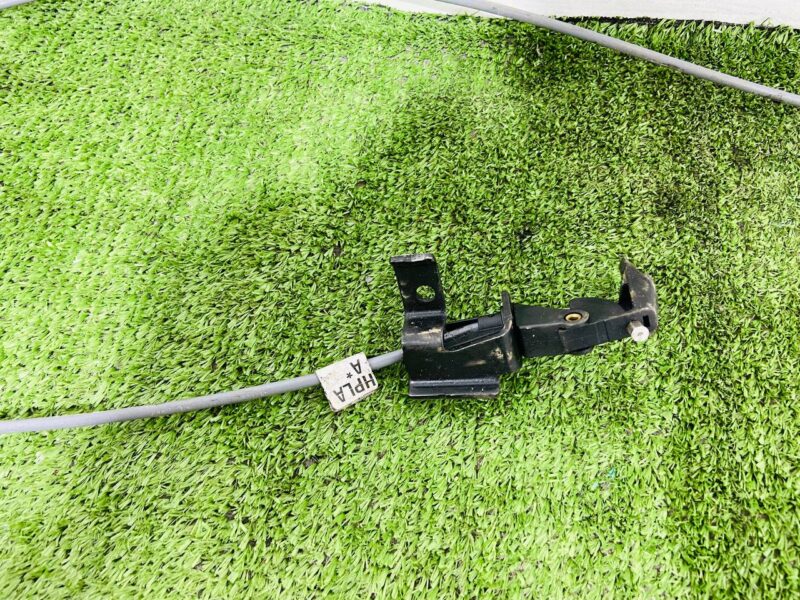 LR082657 Shift cable automatic transmission 2.0TD Land Rover Discovery 5 L462 (2017-) used cost 79,34 € in stock 1 pcs.