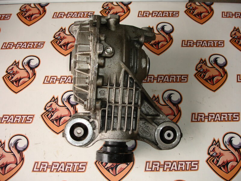 LR091693 Rear reducer without blocking 3.31 Land Rover Discovery 5 L462 (2017-) used cost 500 € in stock 2 pcs.