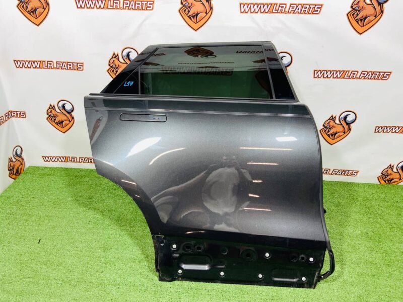 LR091719KIT2 Rear right door assembly for Range Rover Velar L560 (2018-) Used cost  € in stock 1 pcs.