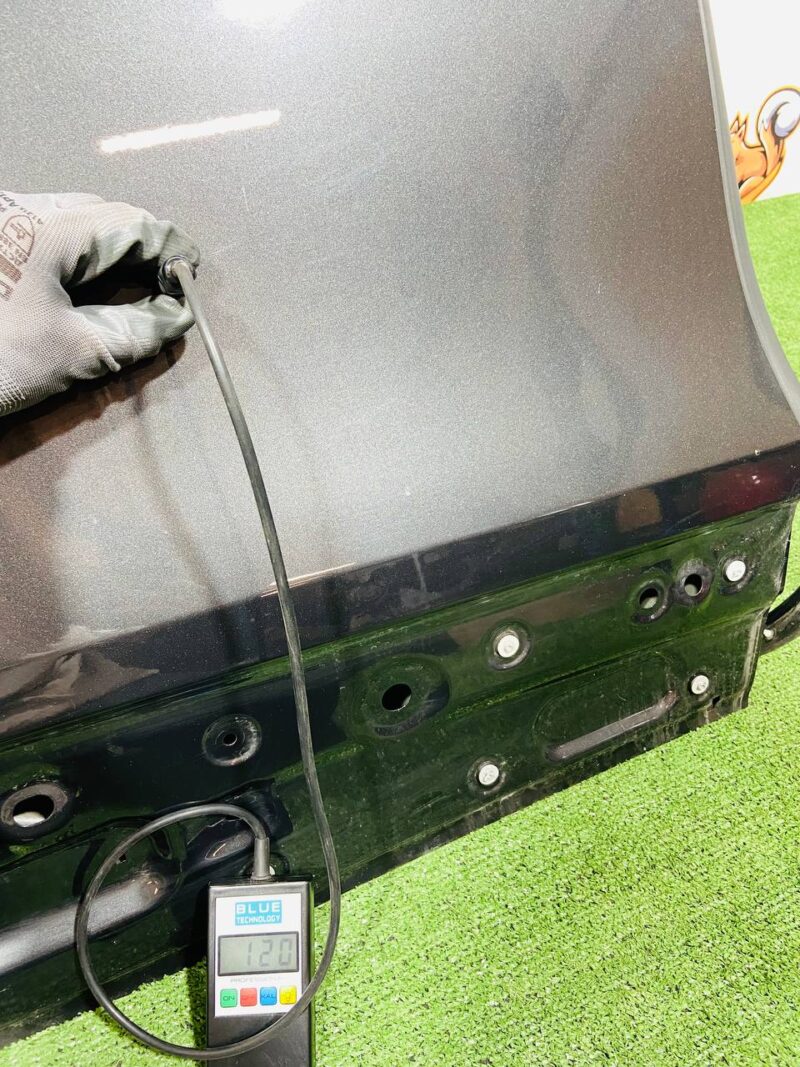 LR091719KIT2 Rear right door assembly for Range Rover Velar L560 (2018-) Used cost  € in stock 1 pcs.