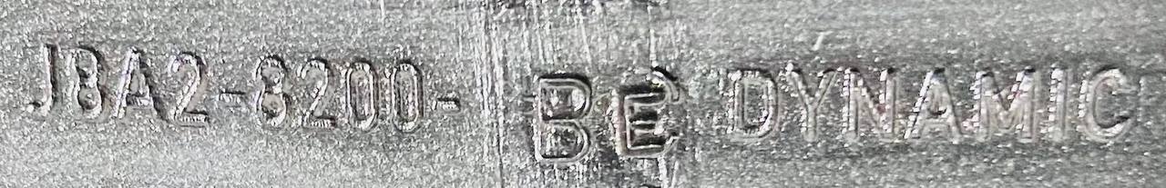 LR092629 Radiator grille black/dark Atlas Range Rover Velar L560 (2018-) Used - Image 19