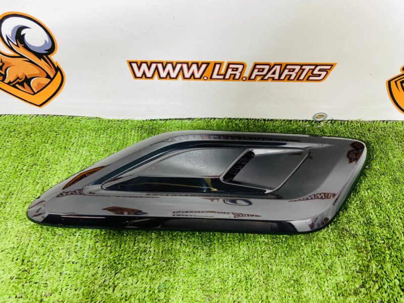 LR098756 Right hood deflector Range Rover Sport L494 (2014-2022) Used cost  € in stock 1 pcs.