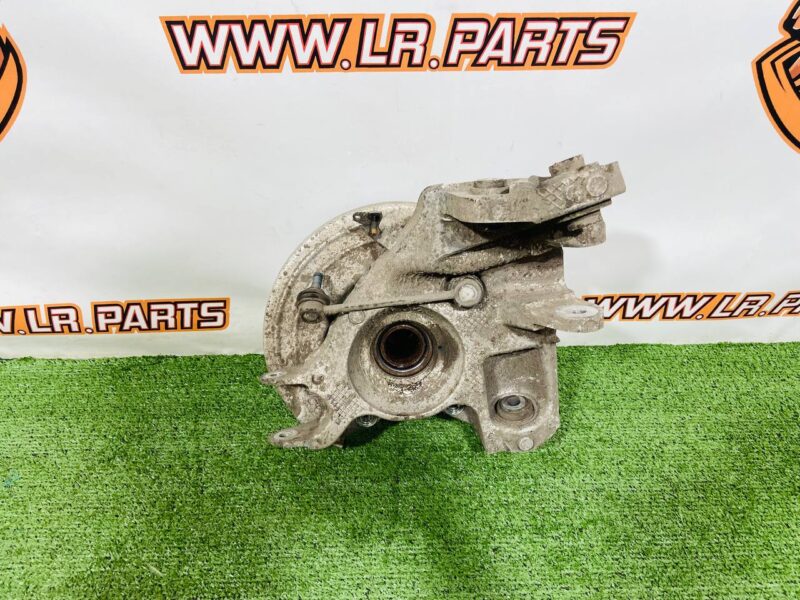 LR114285 Rear left knuckle Range Rover Evoque New L551 (2019-) Used cost 280 € in stock 1 pcs.