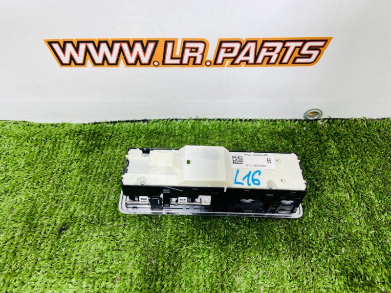 LR123012 Control button block for the driver's door window lift for Range Rover Sport L494 (2014-2022) Used cost  € in stock 1 pcs.