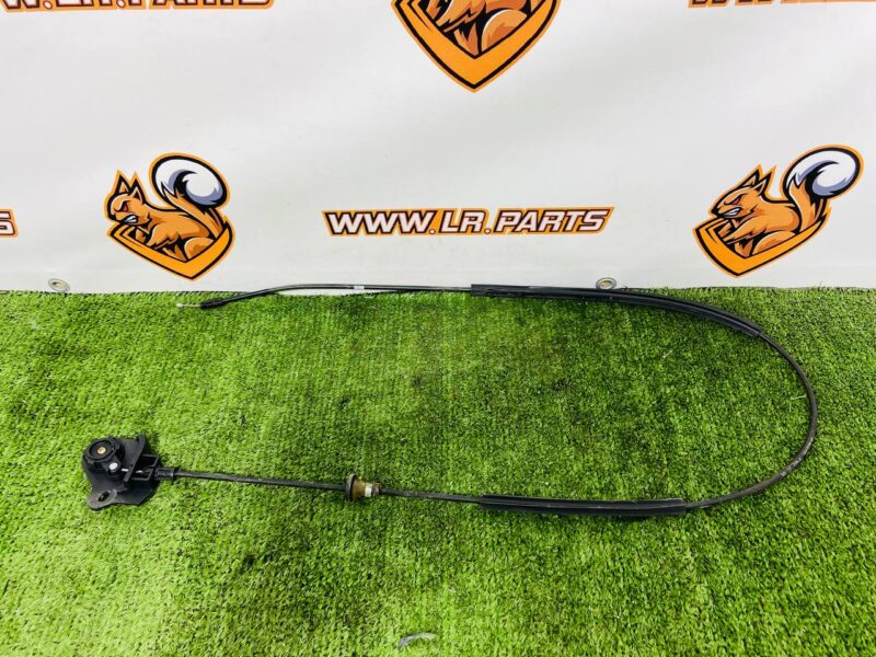 LR137552 Hood opening handle Range Rover Sport L494 (2014-2022) Used cost 4 € in stock 7 pcs.