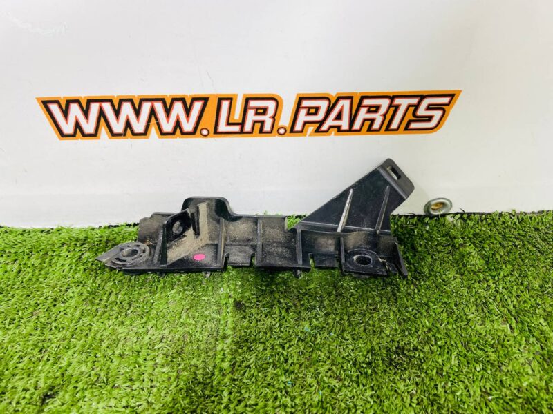 LR137782 Front bumper mounting bracket left Range Rover Sport L494 (2014-2022) Used - Image 17